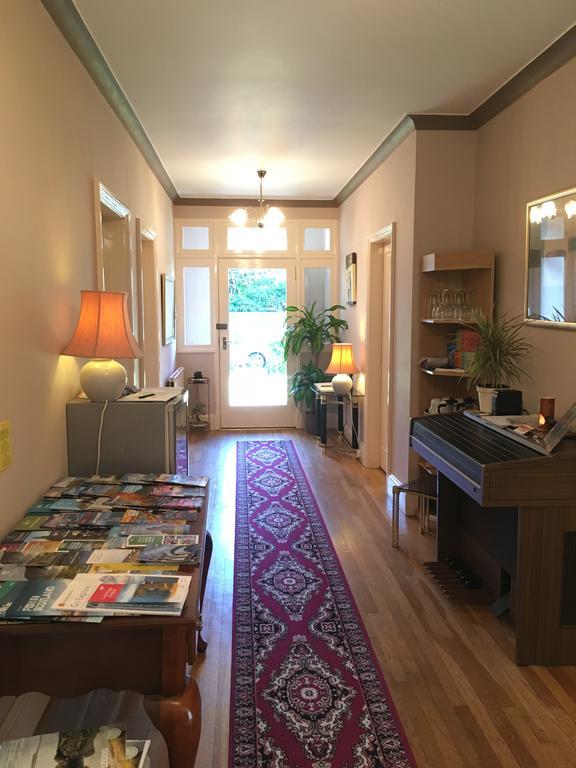 Blackburn Villa B&B Эр Экстерьер фото